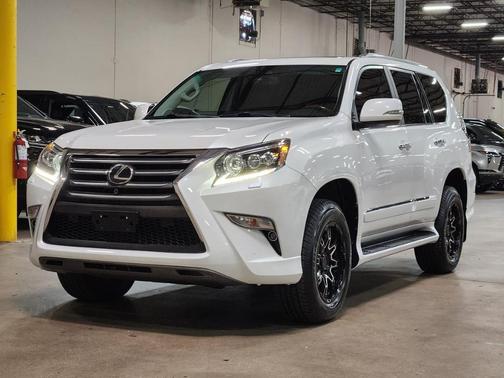 Silver 2019 Lexus GX 460 Luxury