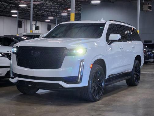 2023 Cadillac Escalade Sport