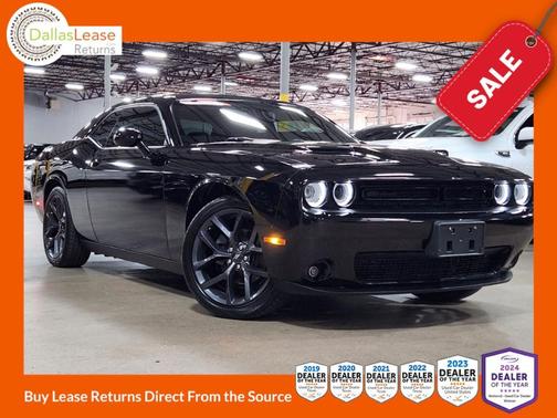 2021 Dodge Challenger SXT