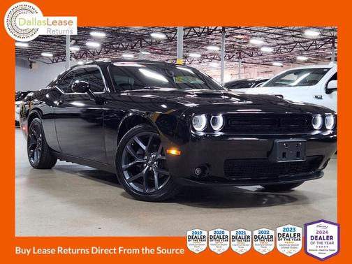 2021 Dodge Challenger SXT