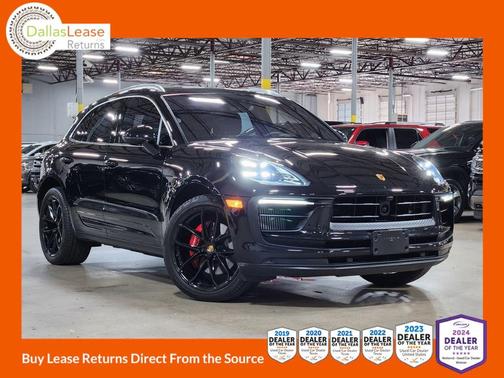 2022 Porsche Macan S