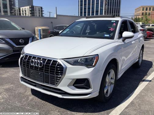 Ibis White 2021 Audi Q3 40 Premium