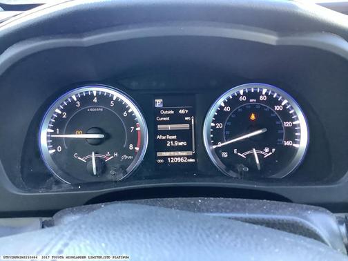 2017 Toyota Highlander Limited