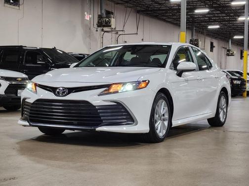 2021 Toyota Camry LE