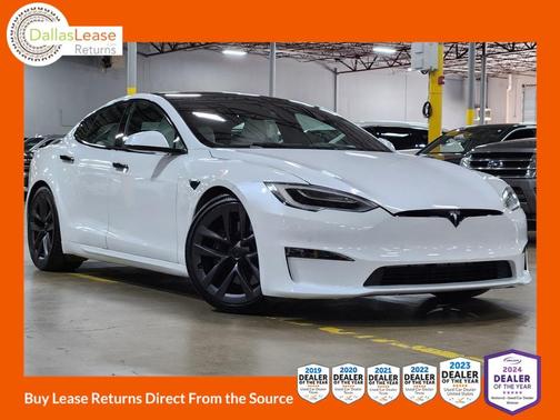 2022 Tesla Model S Plaid