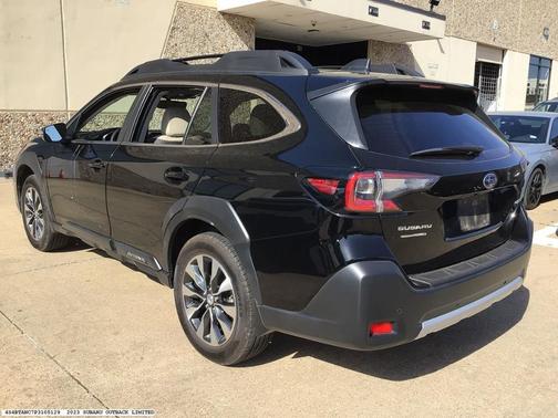 2023 Subaru Outback 2.5i Limited
