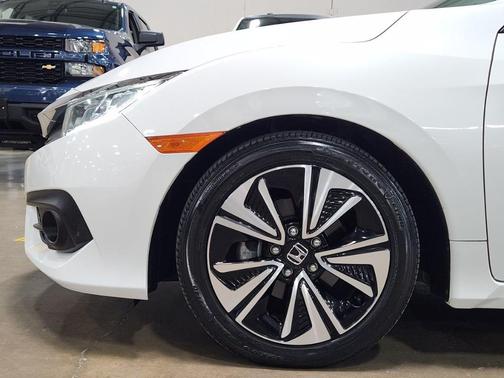 2018 Honda Civic EX-L