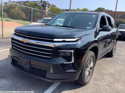 2024 Chevrolet Traverse LT