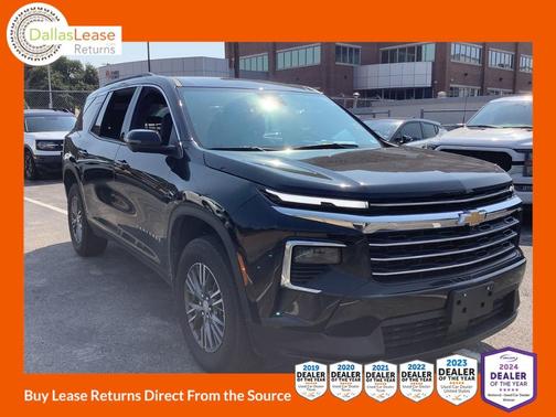 2024 Chevrolet Traverse LT