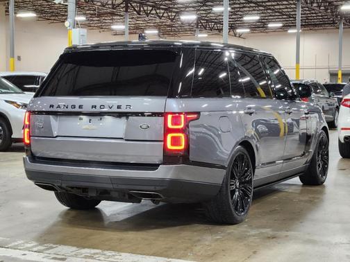 2020 Land Rover Range Rover P525 HSE LWB