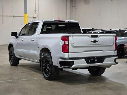 2022 Chevrolet Silverado 1500 Limited Custom