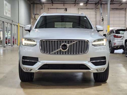 2018 Volvo XC90 T6 Inscription