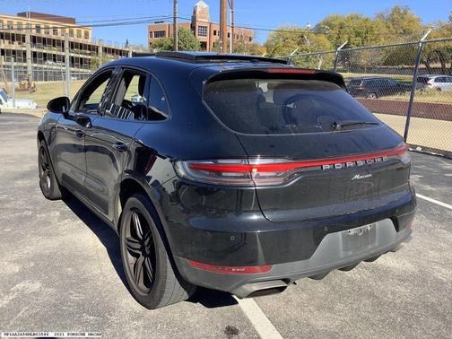 2021 Porsche Macan Base