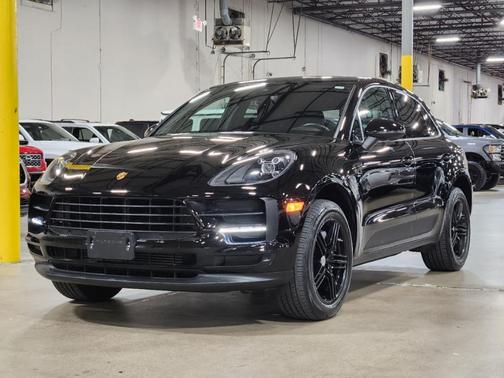 2021 Porsche Macan Base