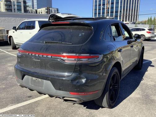 2021 Porsche Macan Base