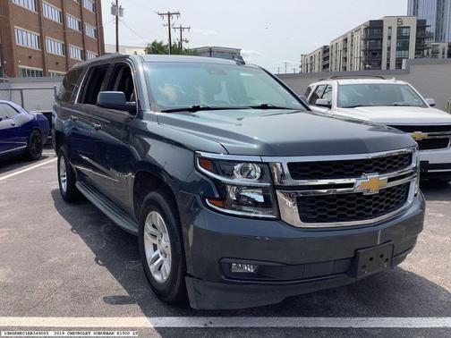 2019 Chevrolet Suburban LT