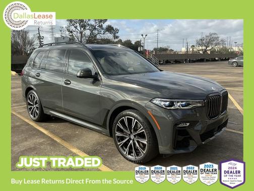 2022 BMW X7 M50i