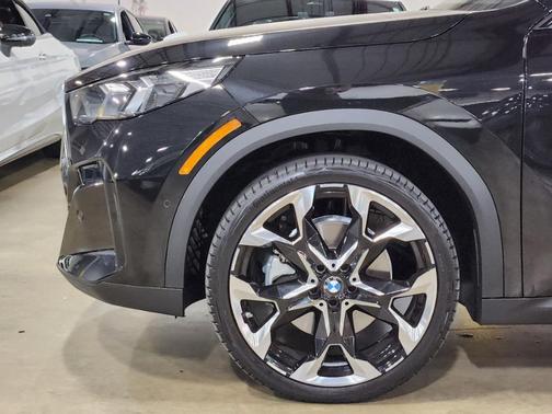 2025 BMW X2 xDrive28i