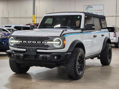 2023 Ford Bronco Badlands