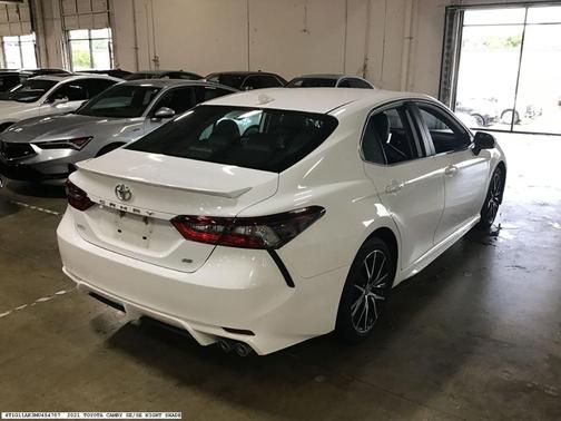 2021 Toyota Camry SE Nightshade
