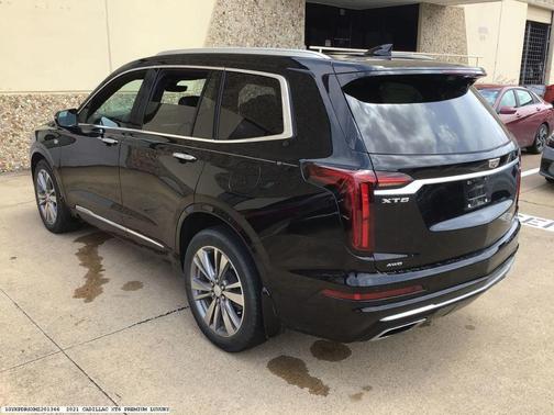 2021 Cadillac XT6 Premium Luxury AWD