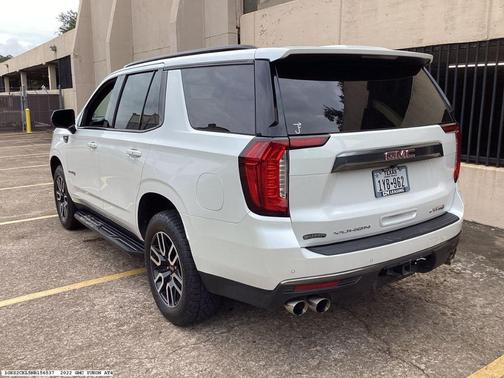 2022 GMC Yukon AT4