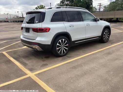 2022 Mercedes-Benz GLB 250 Base 4MATIC