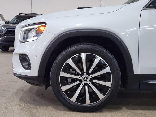 2022 Mercedes-Benz GLB 250 Base 4MATIC