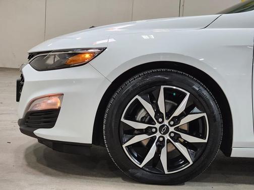 2023 Chevrolet Malibu RS