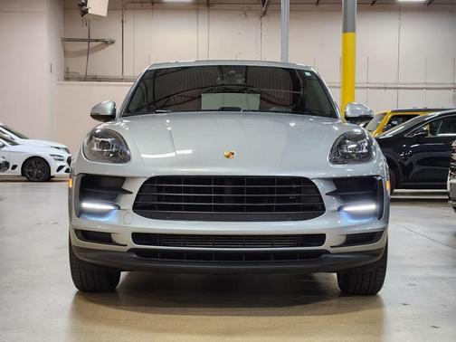 2019 Porsche Macan Base