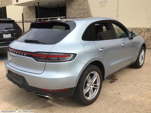 2019 Porsche Macan Base