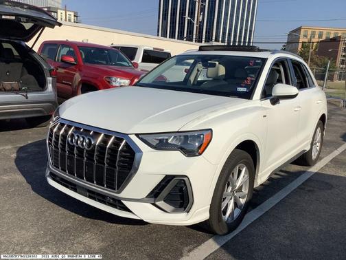 2021 Audi Q3 45 S line Premium