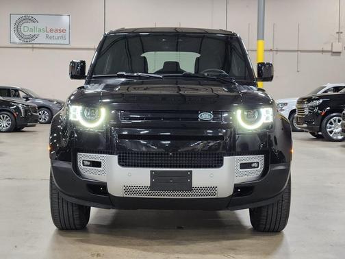 2025 Land Rover Defender P300