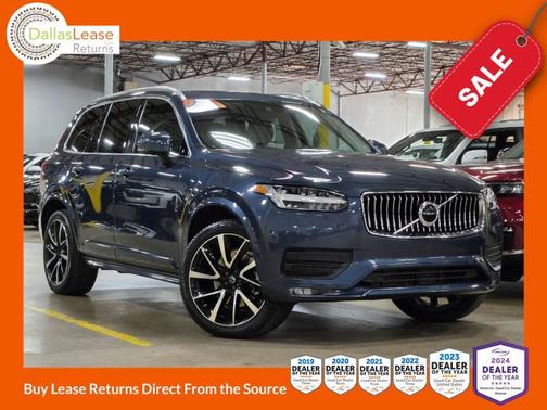 2022 Volvo XC90 T6 Momentum 7 Passenger