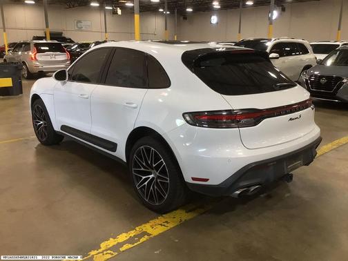 2022 Porsche Macan S