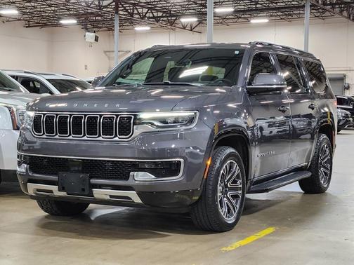 2022 Jeep Wagoneer Series III