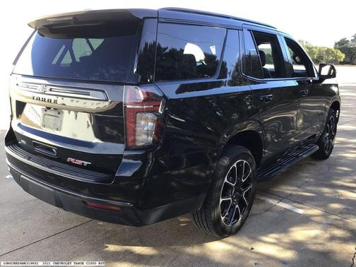 2021 Chevrolet Tahoe RST