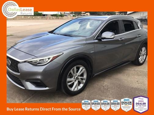 2018 INFINITI QX30 LUXE