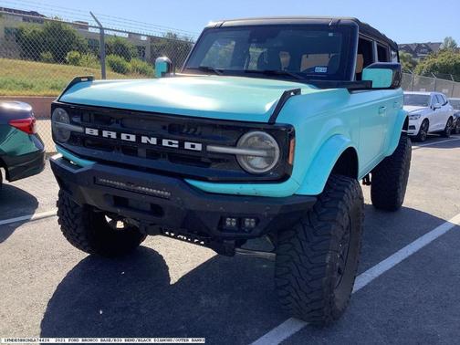 2021 Ford Bronco Outer Banks