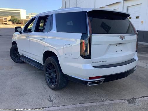 2022 Cadillac Escalade Luxury