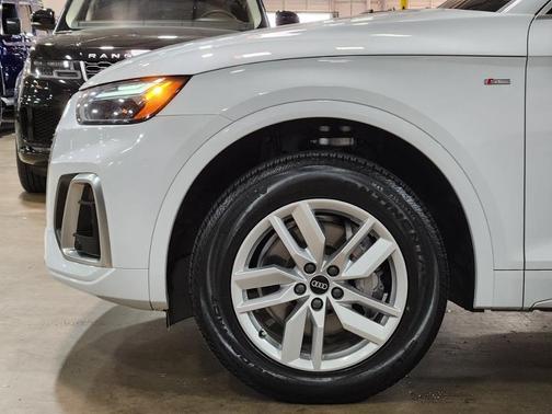 2022 Audi Q5 45 S line quattro Premium