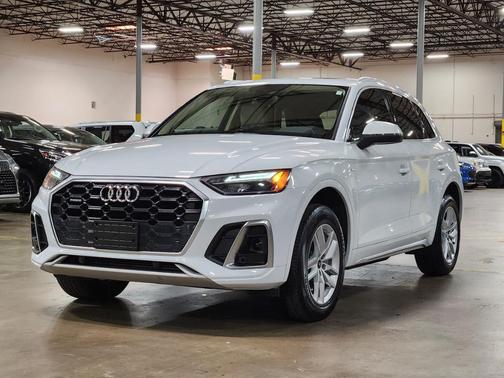 2022 Audi Q5 45 S line quattro Premium