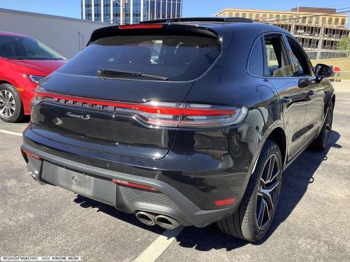 2022 Porsche Macan S