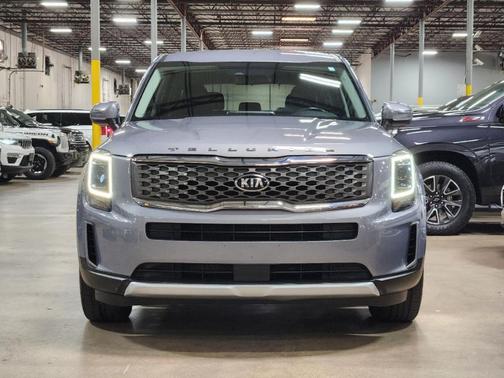 Silver 2021 Kia Telluride LX
