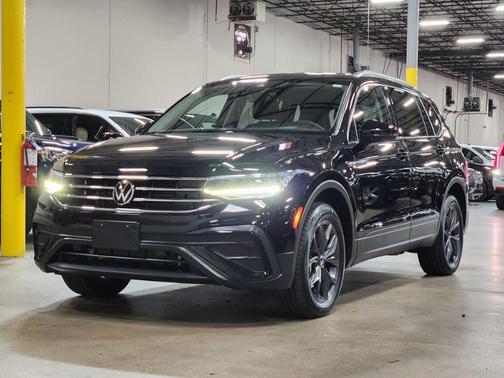 2023 Volkswagen Tiguan 2.0T SE