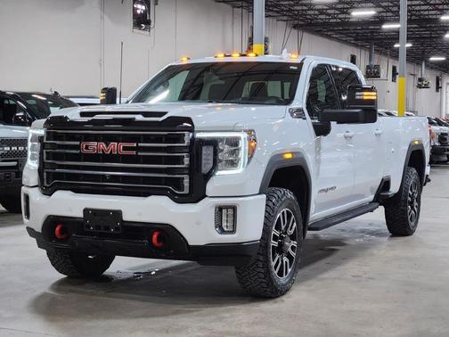 2022 GMC Sierra 2500 AT4