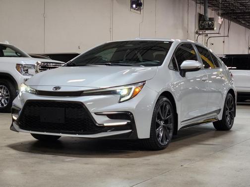2023 Toyota Corolla SE