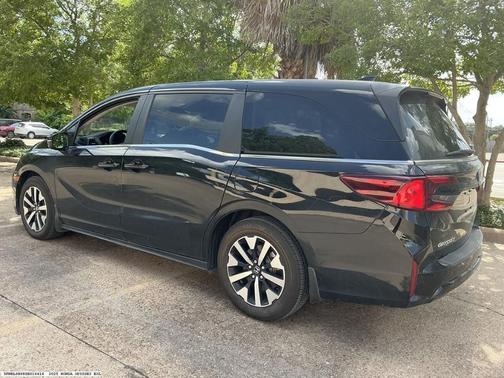 Black 2025 Honda Odyssey EX-L