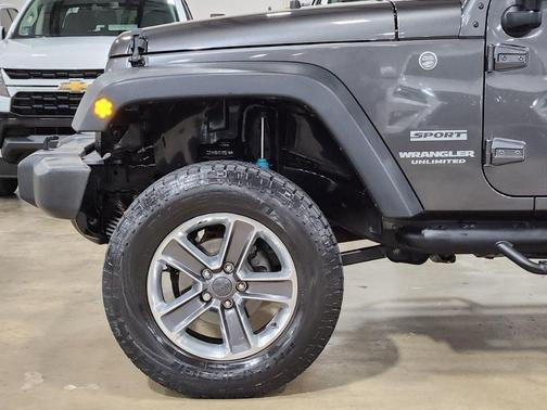 2016 Jeep Wrangler Unlimited Sport