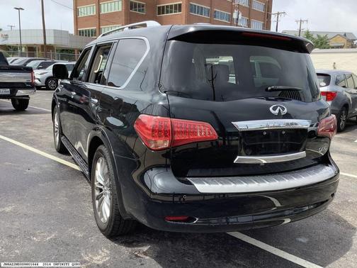 2016 INFINITI QX80 Base